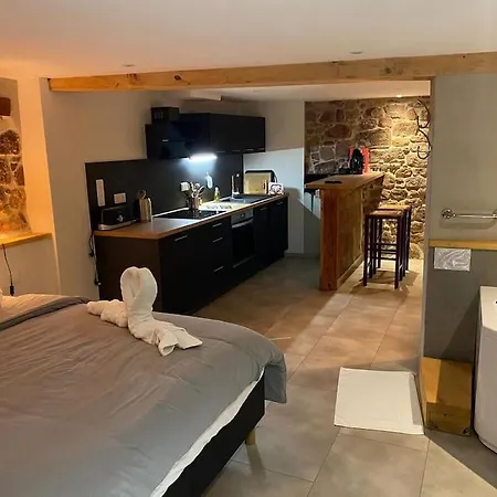 Le Chaudron Apartment